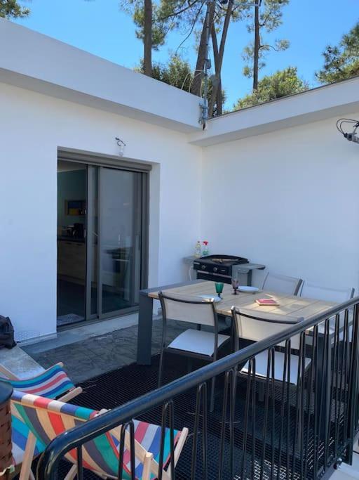 Guest House Dans Le Parc A 400M De La Mer Saint-Georges-de-Didonne Exterior foto